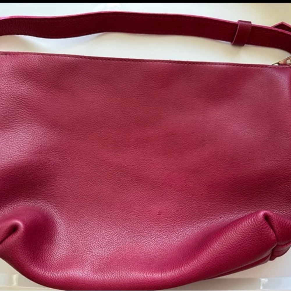 Portland Leather Cosmo Slouch Bag - Picture 4 of 5